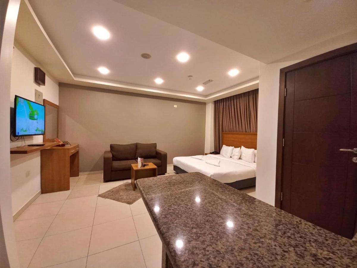Lujain Hotel فندق النور واللجين Amã Exterior foto