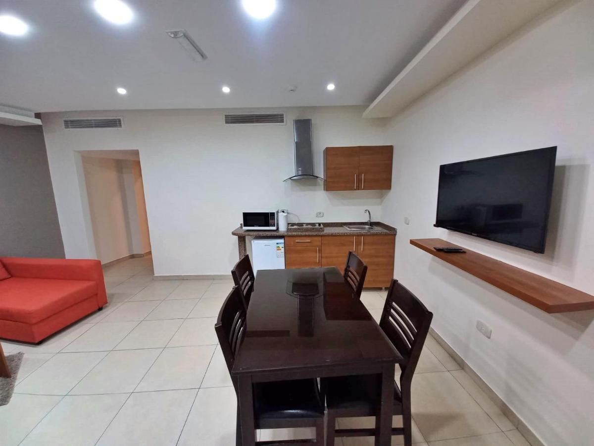 Lujain Hotel فندق النور واللجين Amã Exterior foto