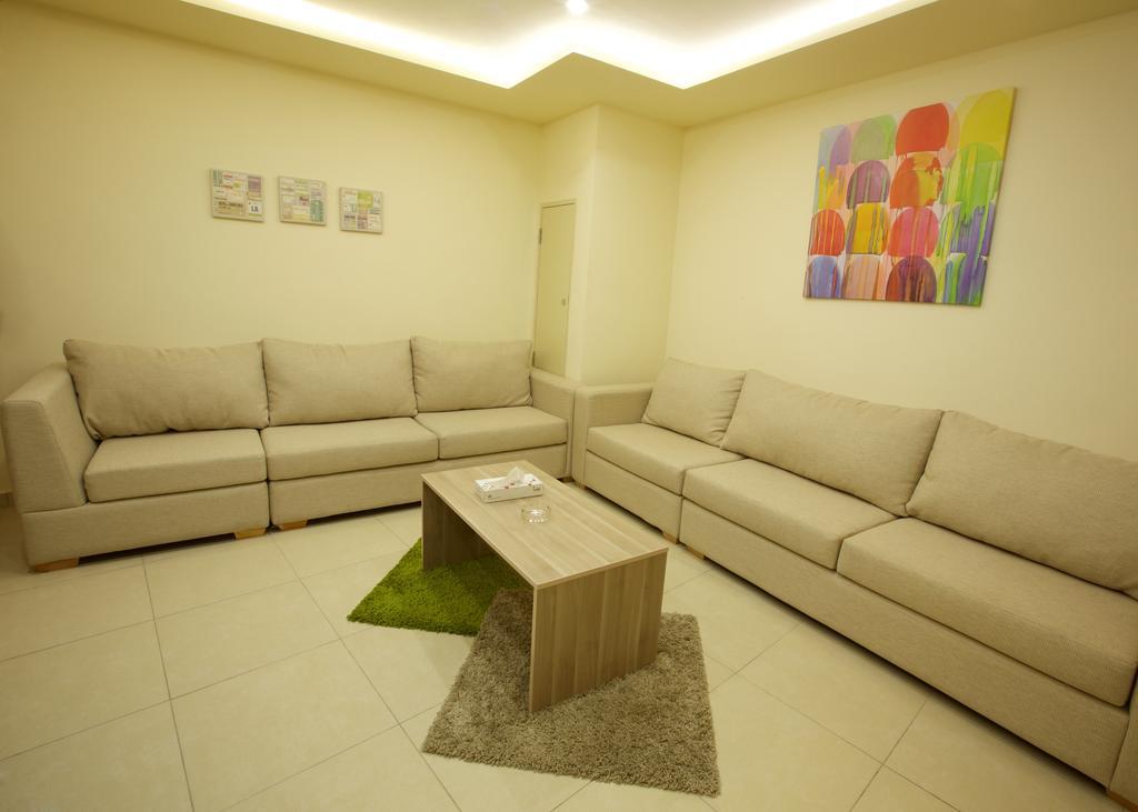 Lujain Hotel فندق النور واللجين Amã Quarto foto